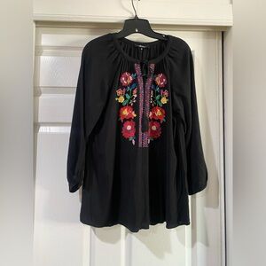 Andree By Unit Black Blouse with Colorful Floral Embroidery Size Small